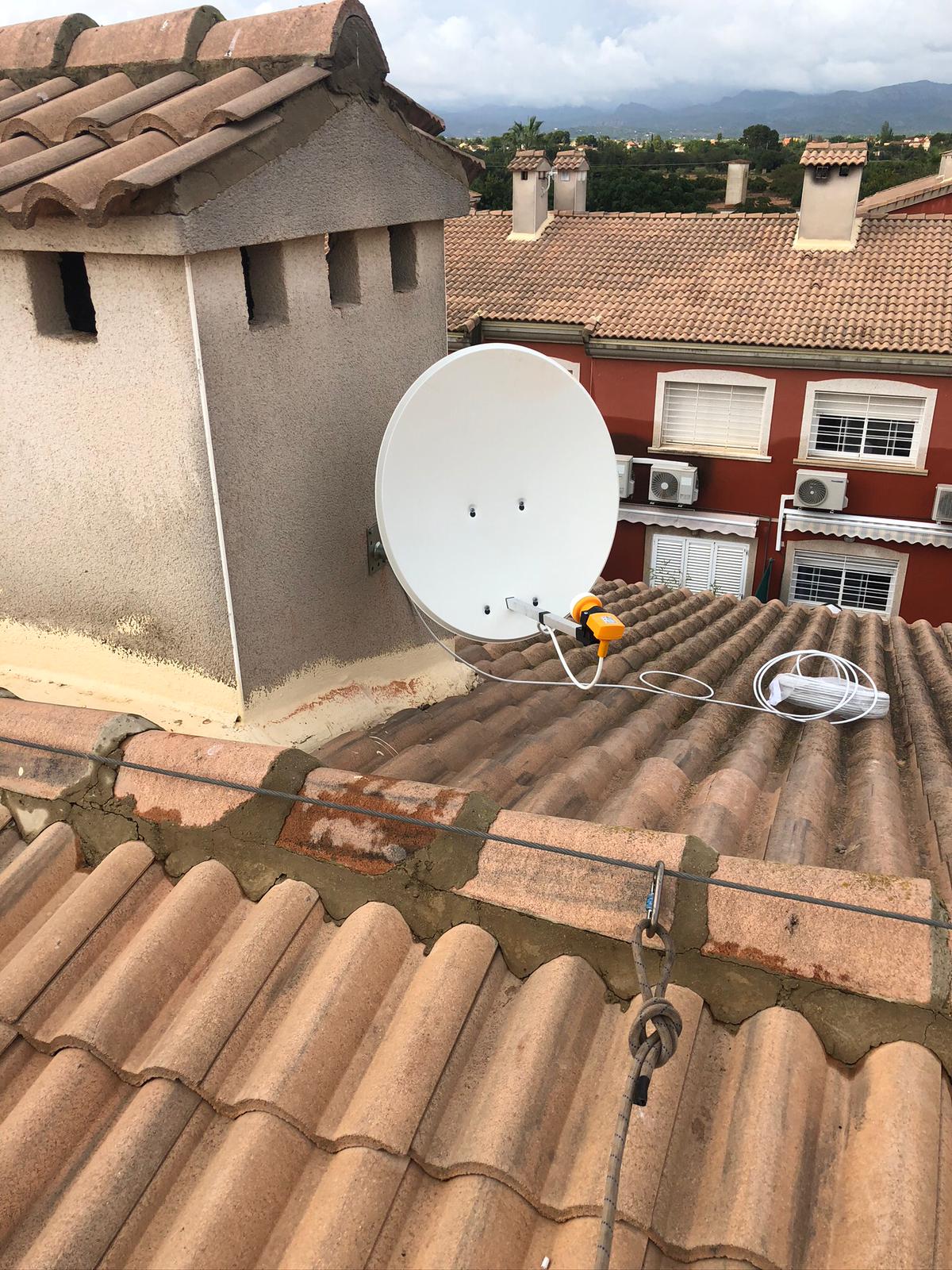 Montaje de antenas Valencia | 600615600 | antenistaautonomovalencia.es